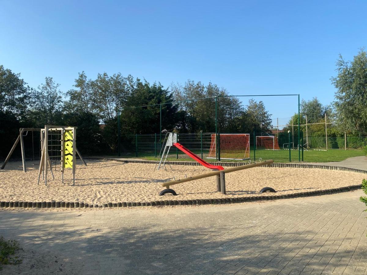 Hotel Zeepark Zeewind Bredene Zewnętrze zdjęcie